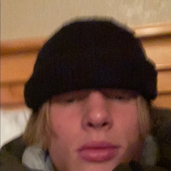 Meet your Posher, Brooks - Picture 1 of 1